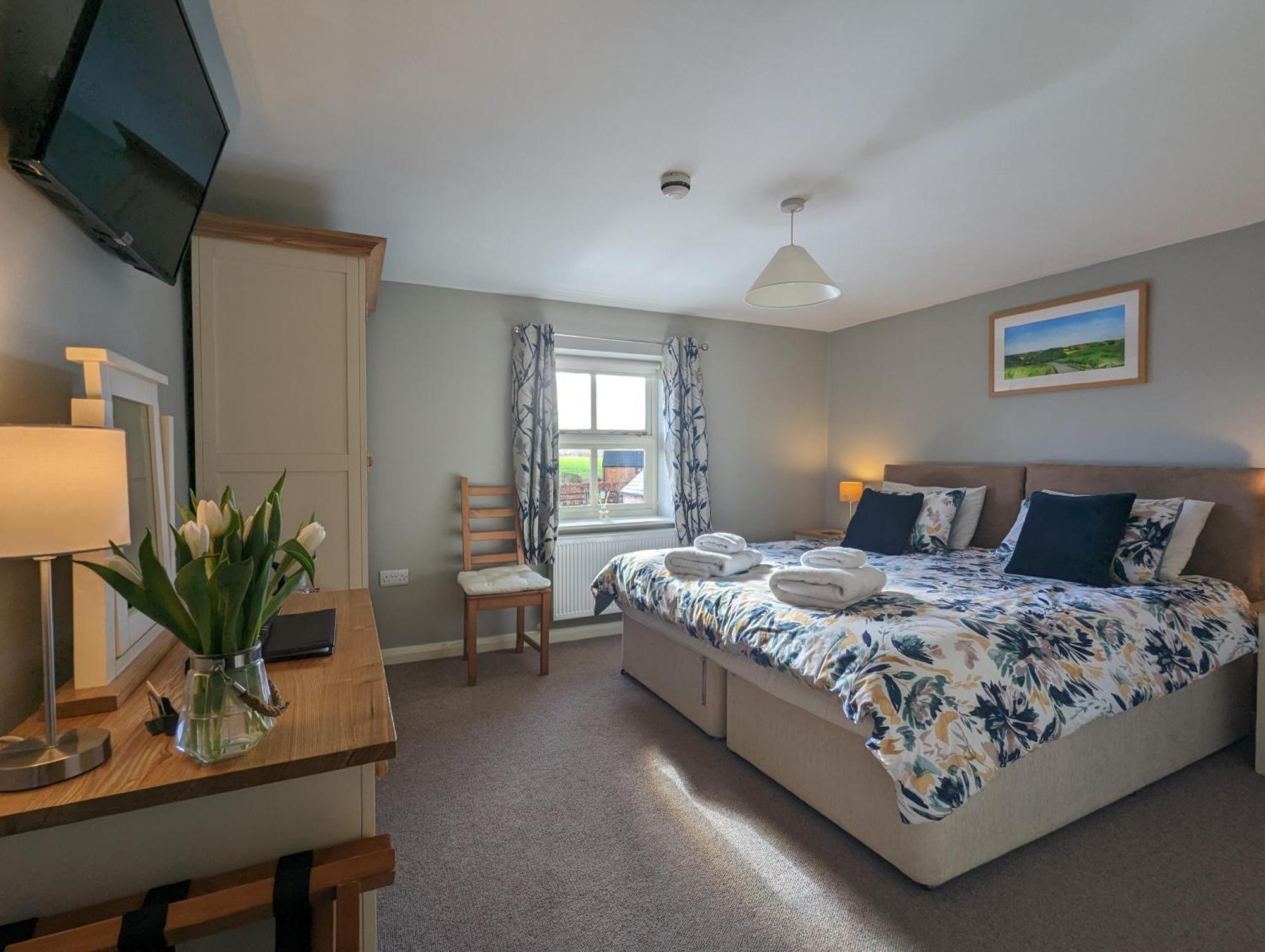 Wold Escapes, Highfield Farm Bed and Breakfast Driffield Eksteriør billede
