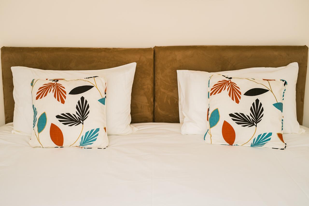 Wold Escapes, Highfield Farm Bed and Breakfast Driffield Eksteriør billede